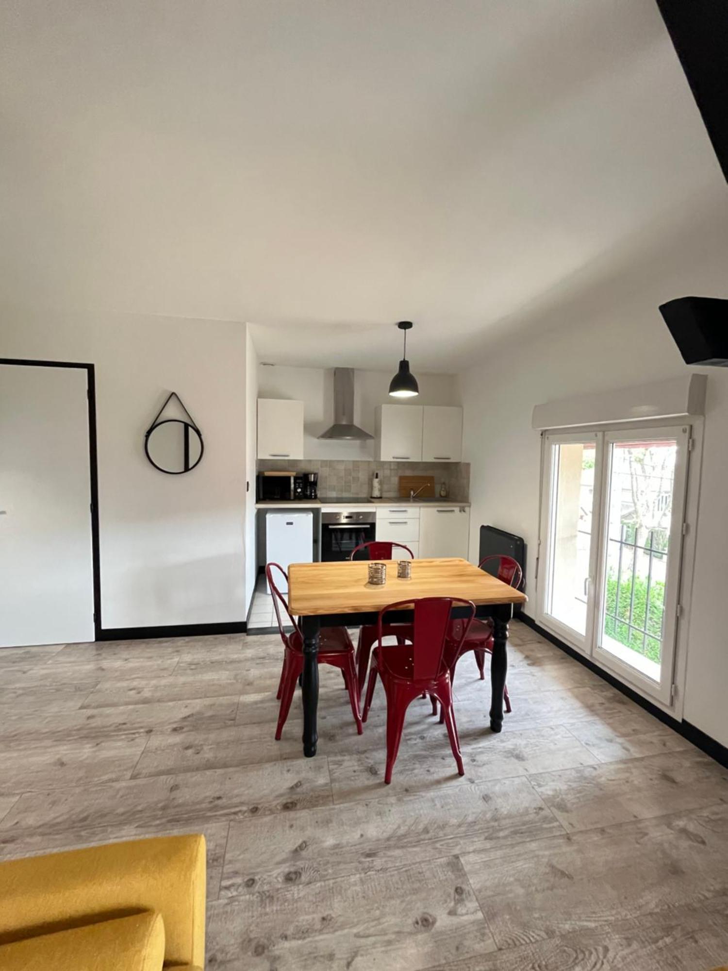 Appartamento Alaimo Et Les2Roses Paray-le-Monial Esterno foto